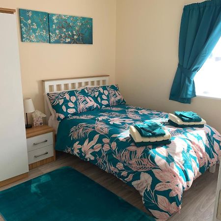 Mayfield House Holiday Home Ballinrobe Exteriör bild