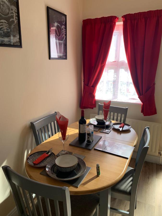 Mayfield House Holiday Home Ballinrobe Exteriör bild