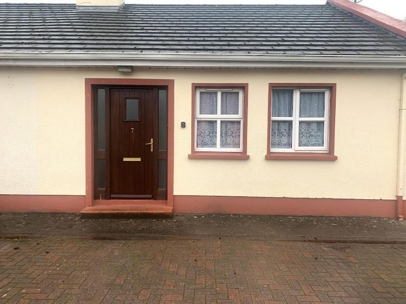 Mayfield House Holiday Home Ballinrobe Exteriör bild